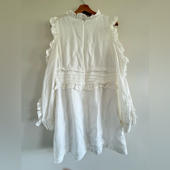 L'Academie White Long Sleeve Ruffle the alexis mini Dress Buttoned cuffs 
size L - Picture 8 of 8